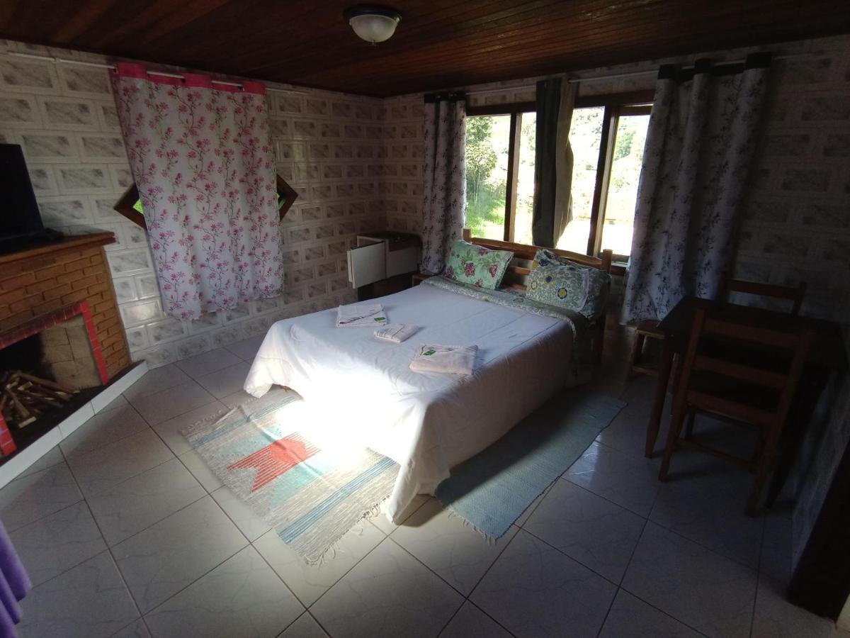 Standard Family Room,1341659075:JPEG